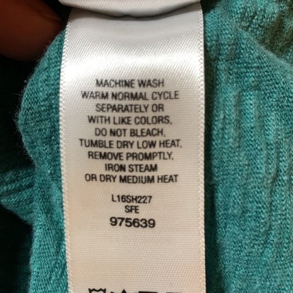 Cabela’s Hoodie Men’s Size Large, very good condition, thumb holes, runs large - Picture 6 of 6